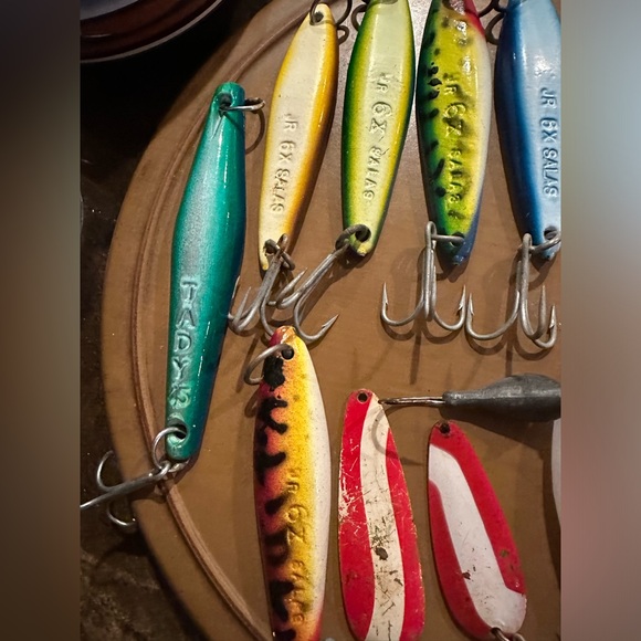 16 Plus Lot of Deep Sea Fishing Lure Lot - Picture 5 of 7